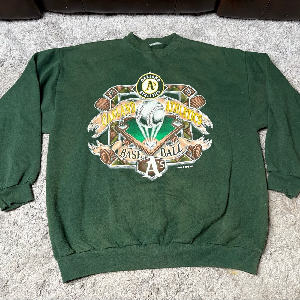 Men’s Vintage LOGO 7 1997 Oakland Athletics MLB Crewneck Swear Size XL